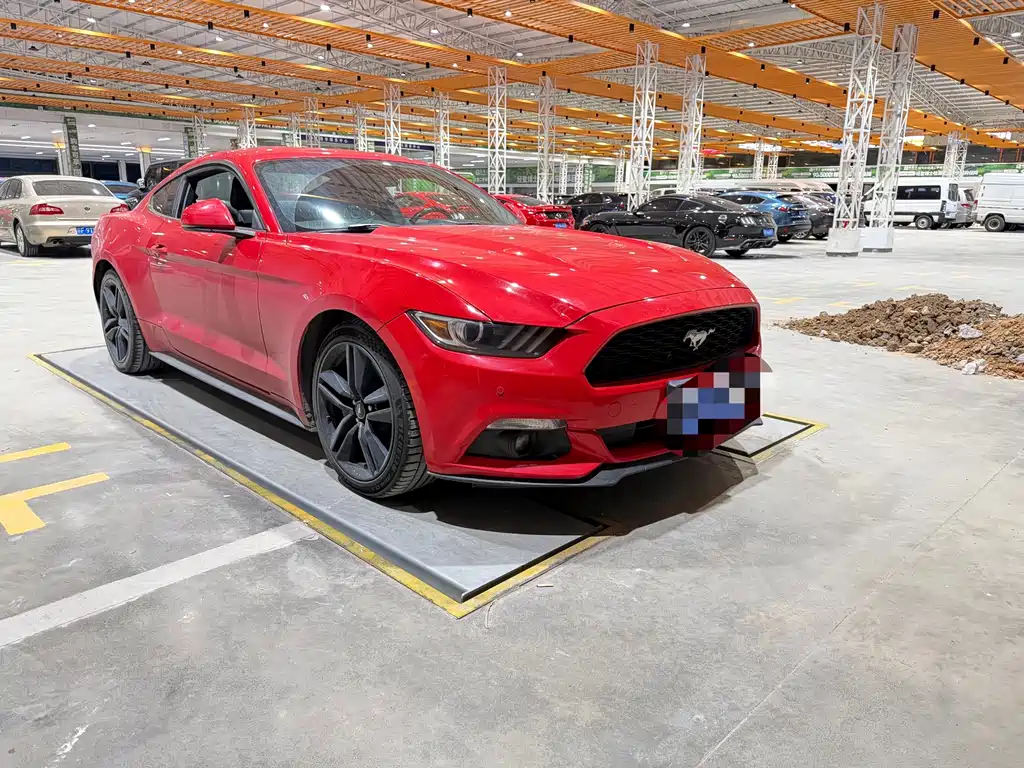 Ford Mustang — миниатюра 2