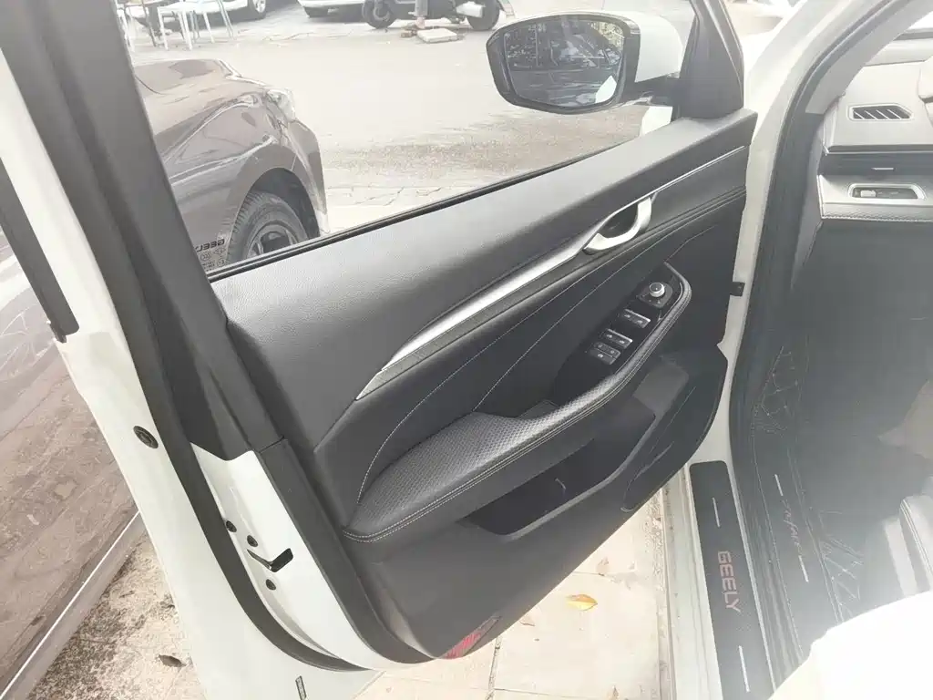 Geely Xingrui — миниатюра 13