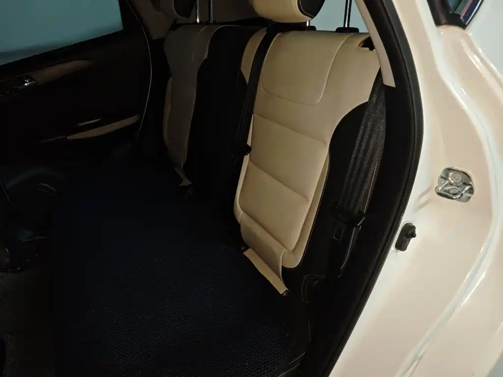 Changan CS35 — миниатюра 13