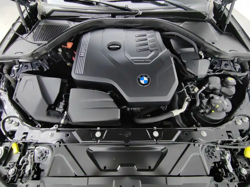 BMW 3 Series — миниатюра 6