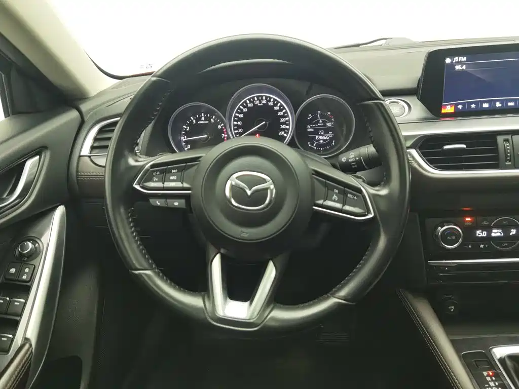 Mazda Atenza — миниатюра 11