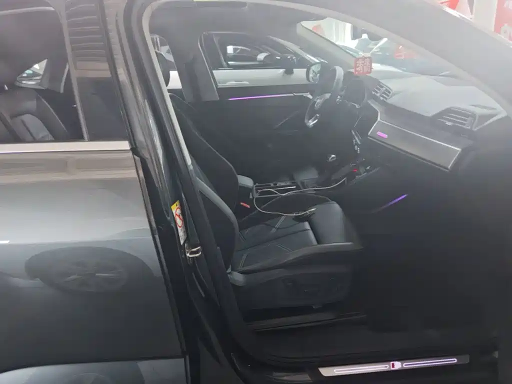 Audi Q3 Sportback — миниатюра 25
