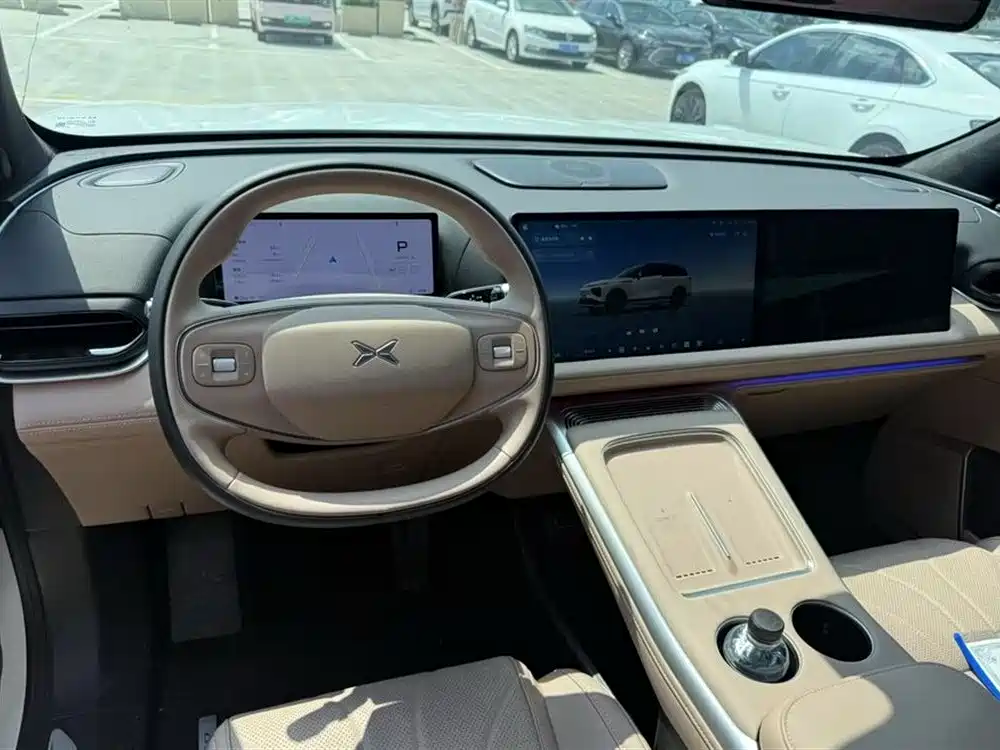 XPeng G9 — миниатюра 3