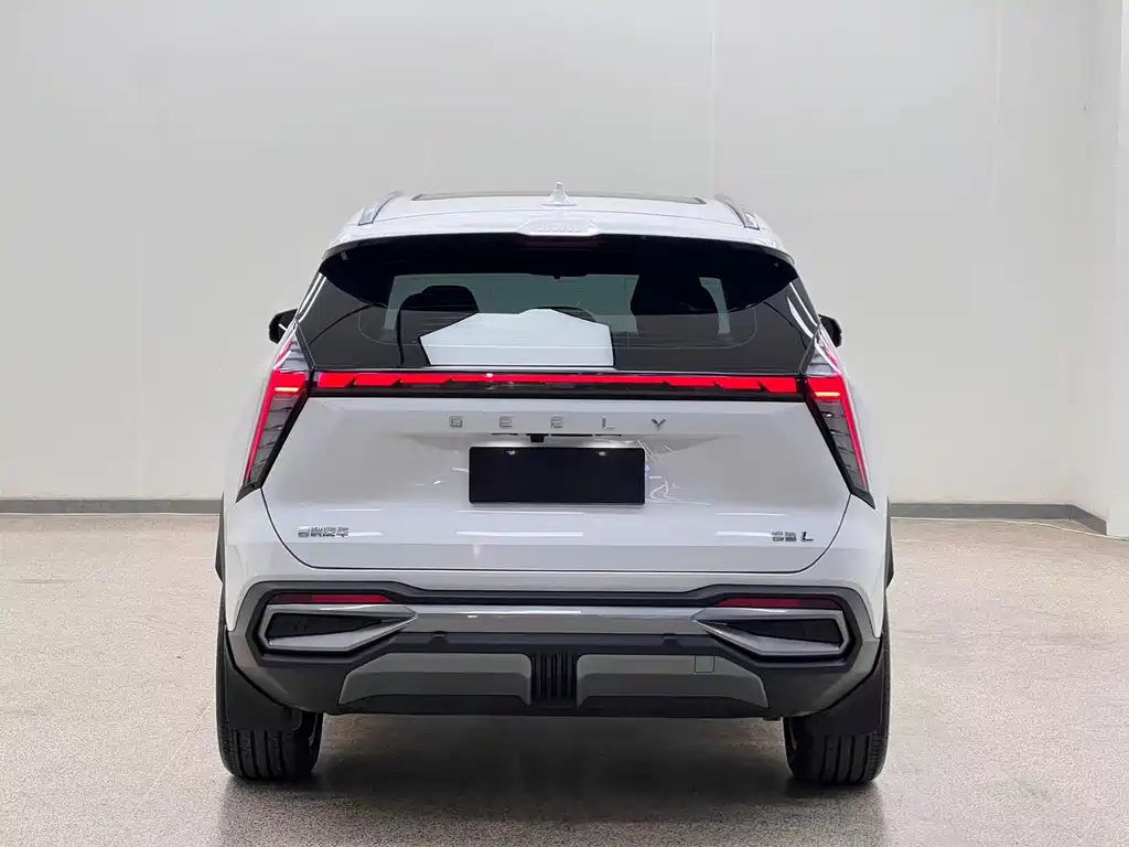 Geely Boyue L — миниатюра 5
