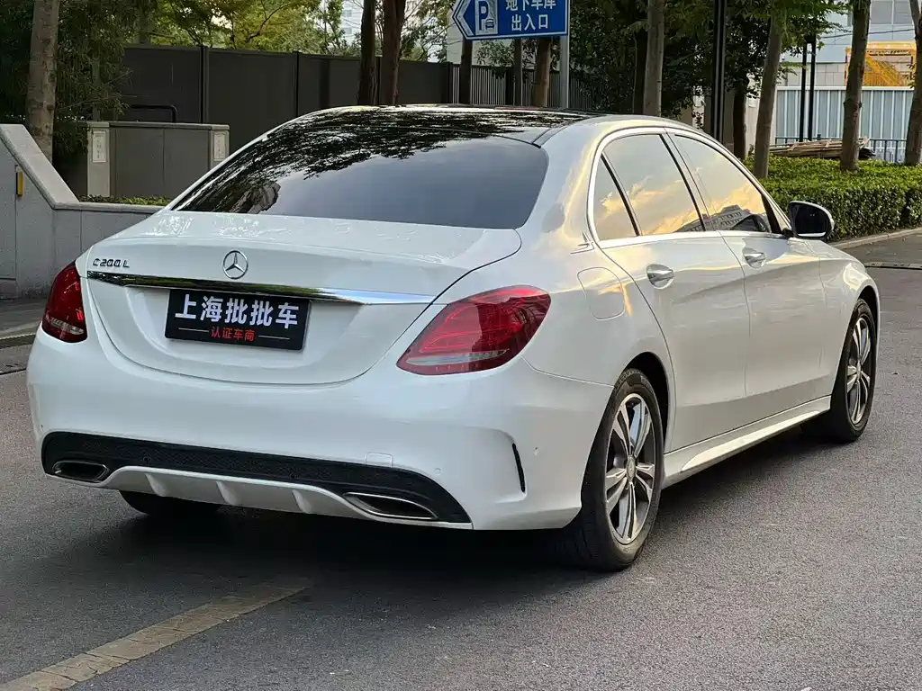 Mercedes-Benz C-Class — миниатюра 5