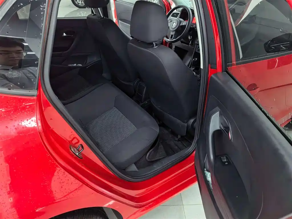 Volkswagen Polo — миниатюра 14