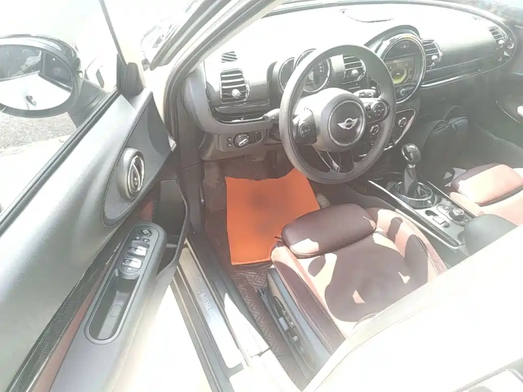 MINI Mini Clubman — миниатюра 16