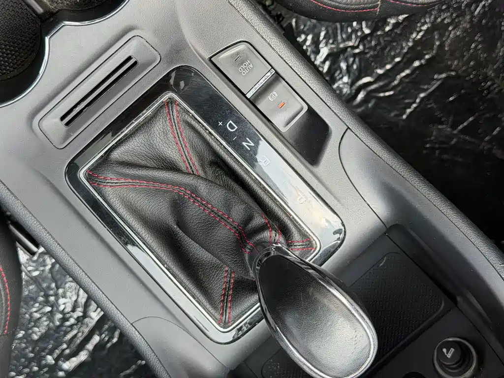 Changan CS75 — миниатюра 6