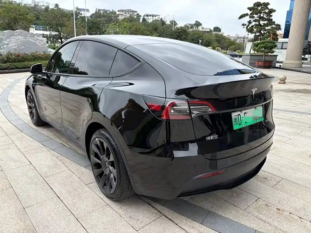 Tesla Model Y 2022 Facelift RWD Drive Dynamic Edition