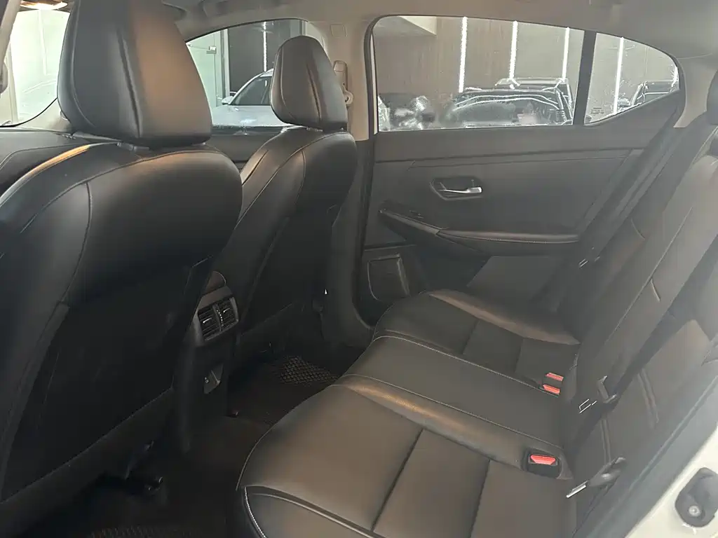 Nissan Sylphy — миниатюра 5
