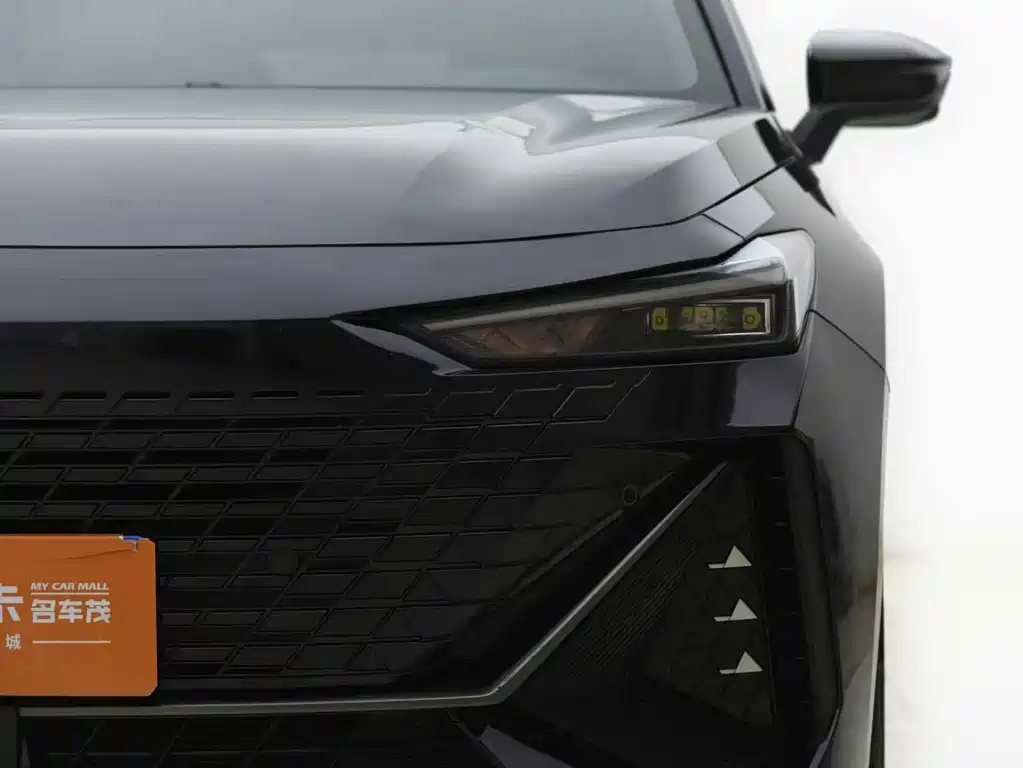 Changan UNI-V — миниатюра 15