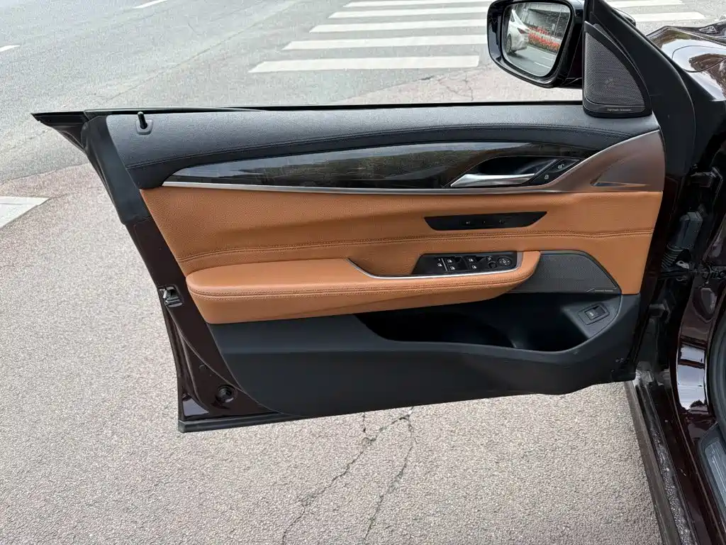 BMW 6 Series GT — миниатюра 6