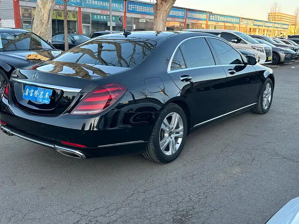 MERCEDES-BENZ S CLASS