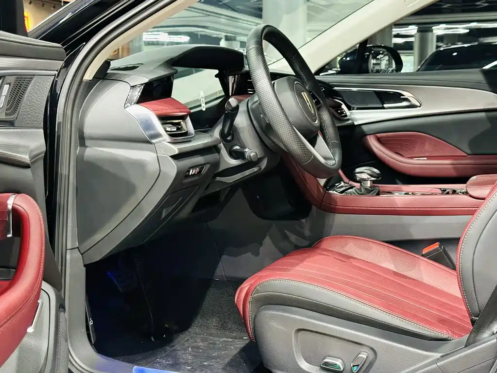 Hongqi Hongqi H5 — миниатюра 4