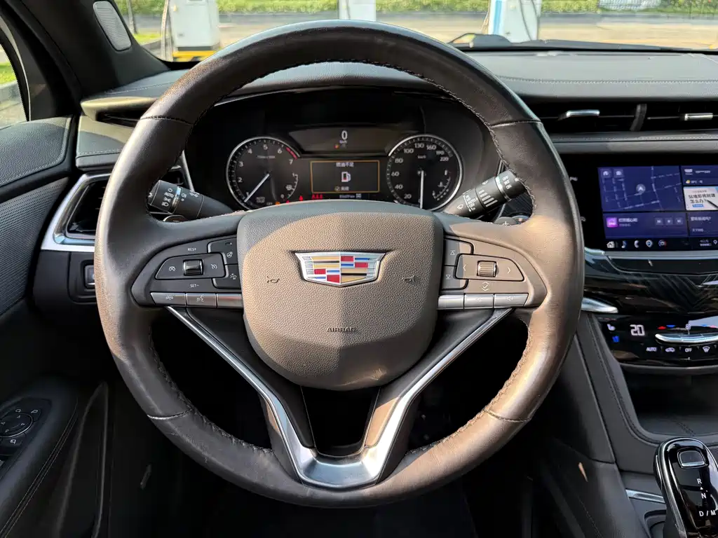 Cadillac XT6 — миниатюра 16