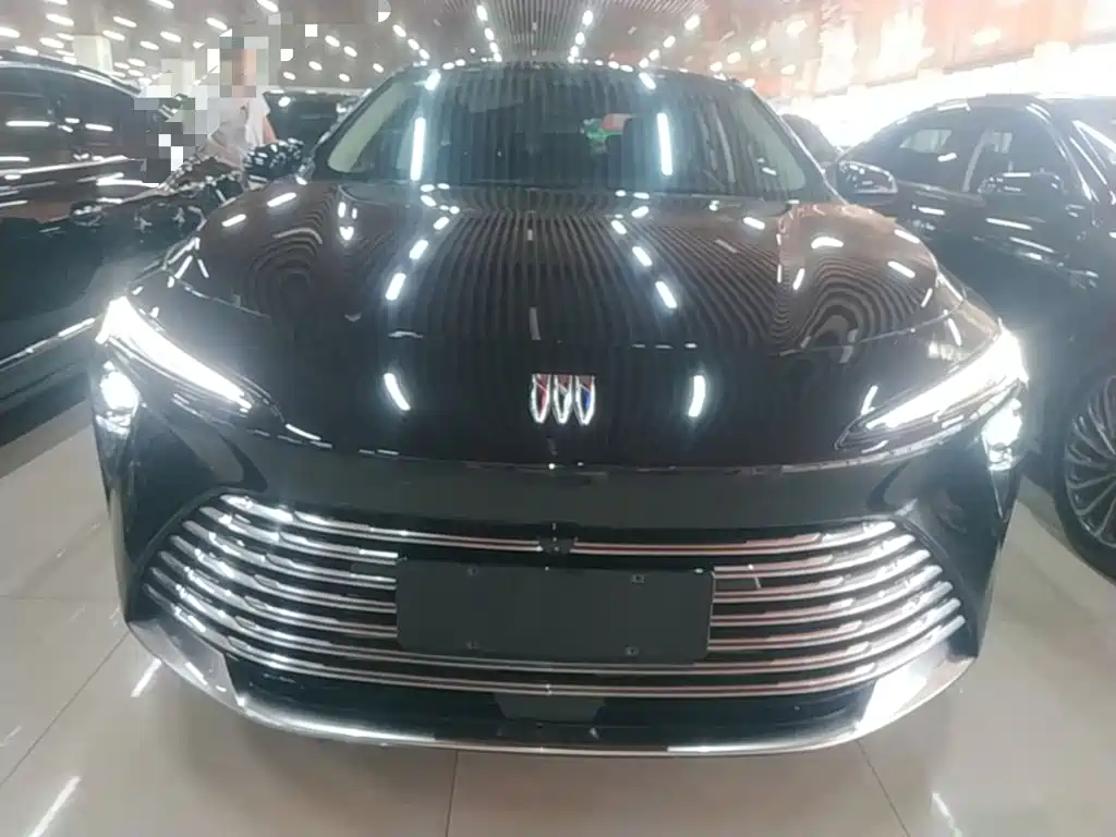 Buick LaCrosse — миниатюра 3