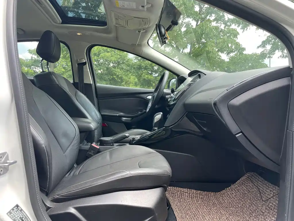 Ford Focus — миниатюра 15