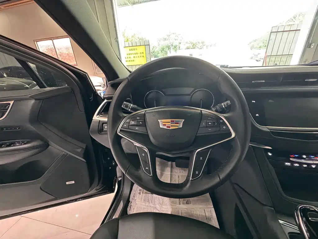 Cadillac XT5 — миниатюра 28