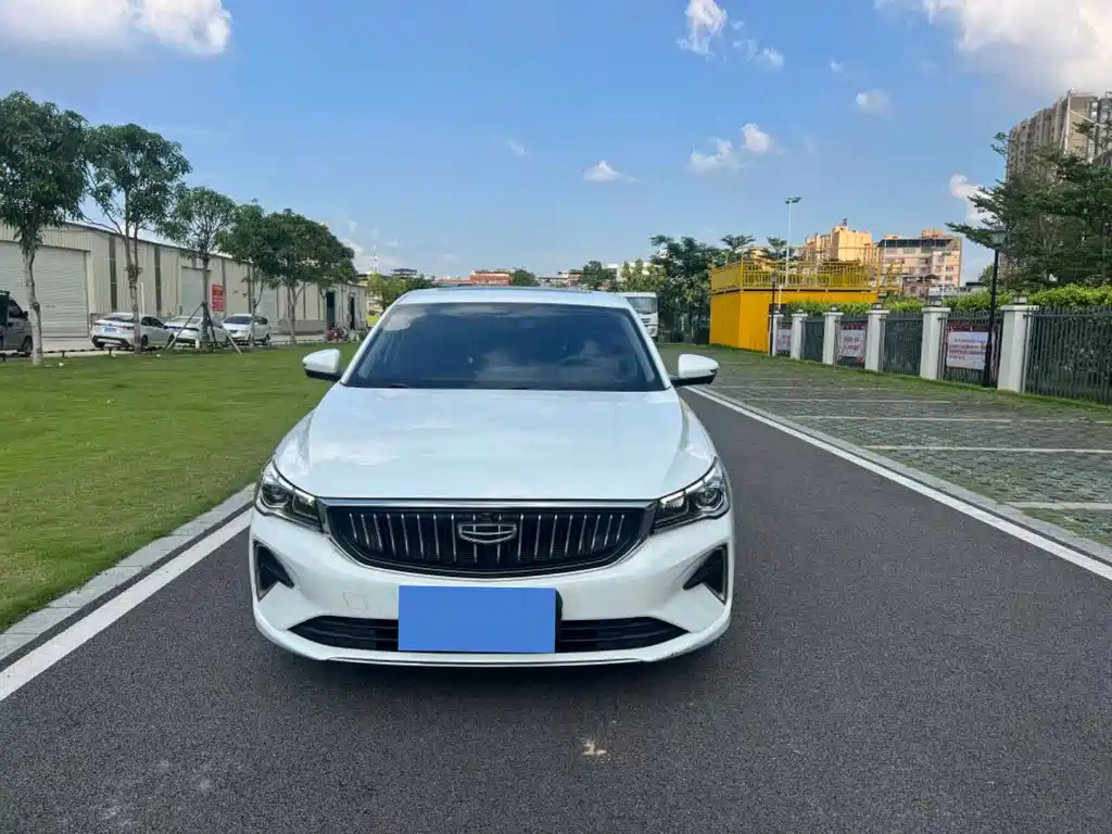 Geely Emgrand L — миниатюра 2