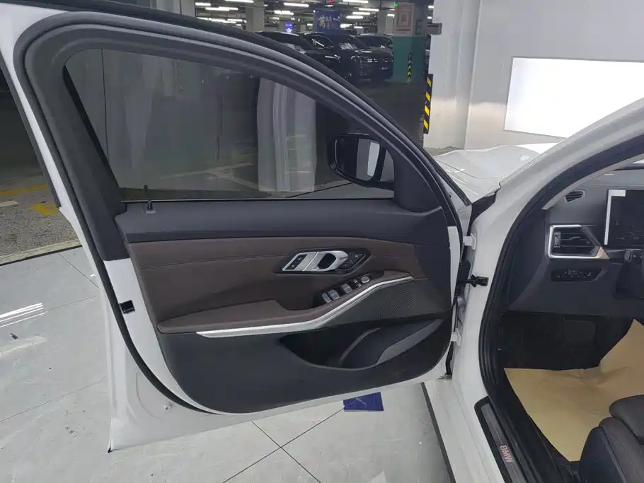 BMW i3 — миниатюра 7