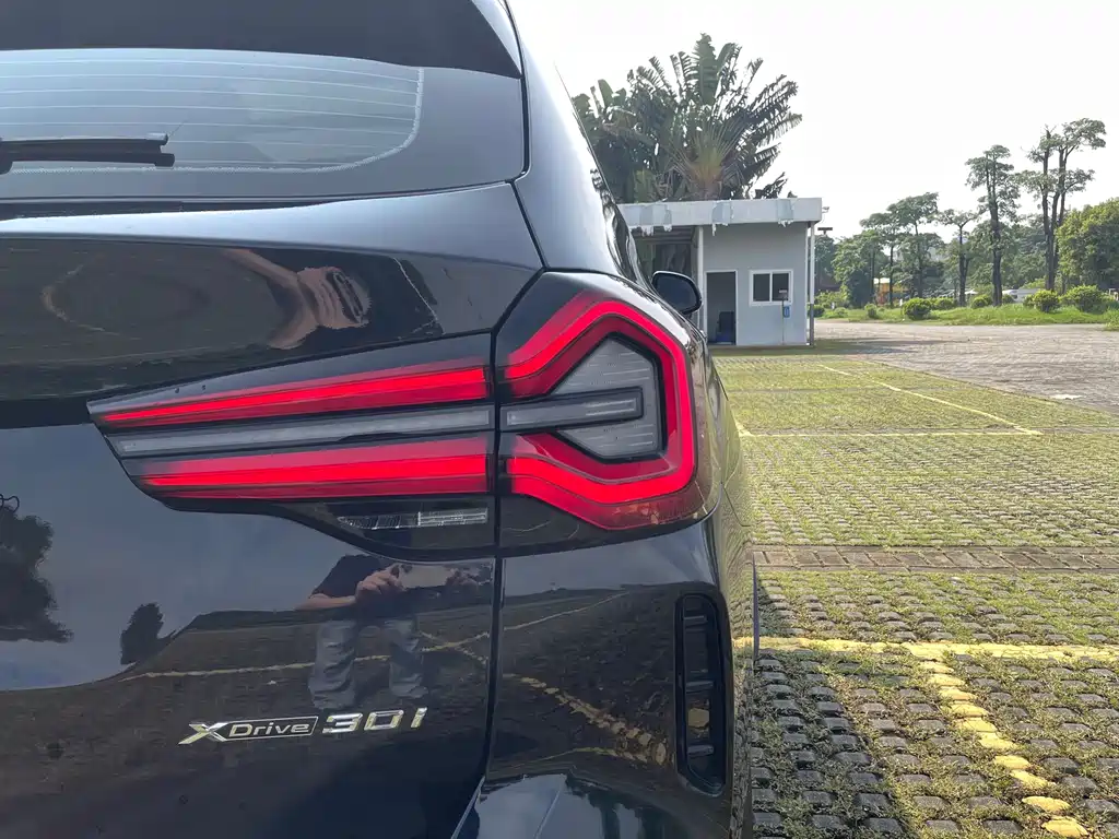 BMW X3 — миниатюра 24