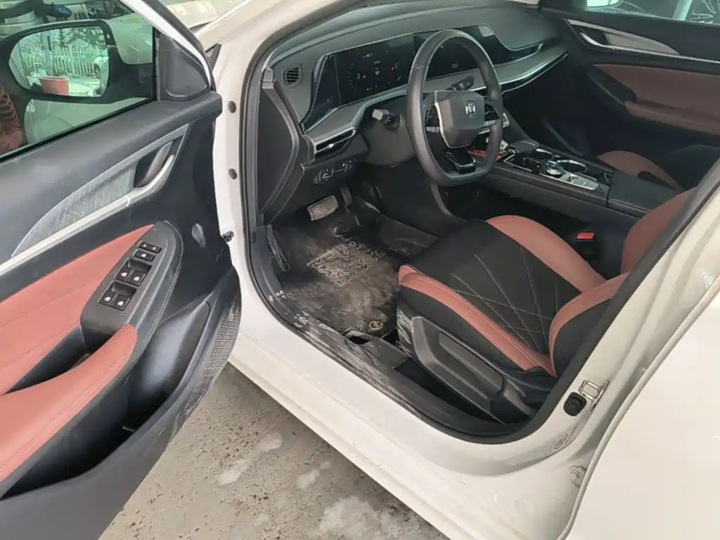 Changan Eado — миниатюра 16