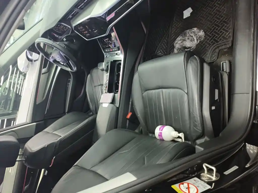 Audi A6L — миниатюра 25