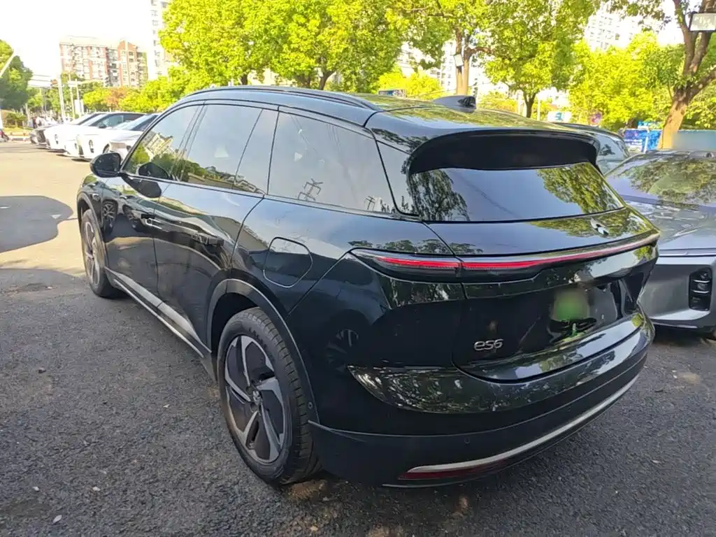 NIO ES6 — миниатюра 5