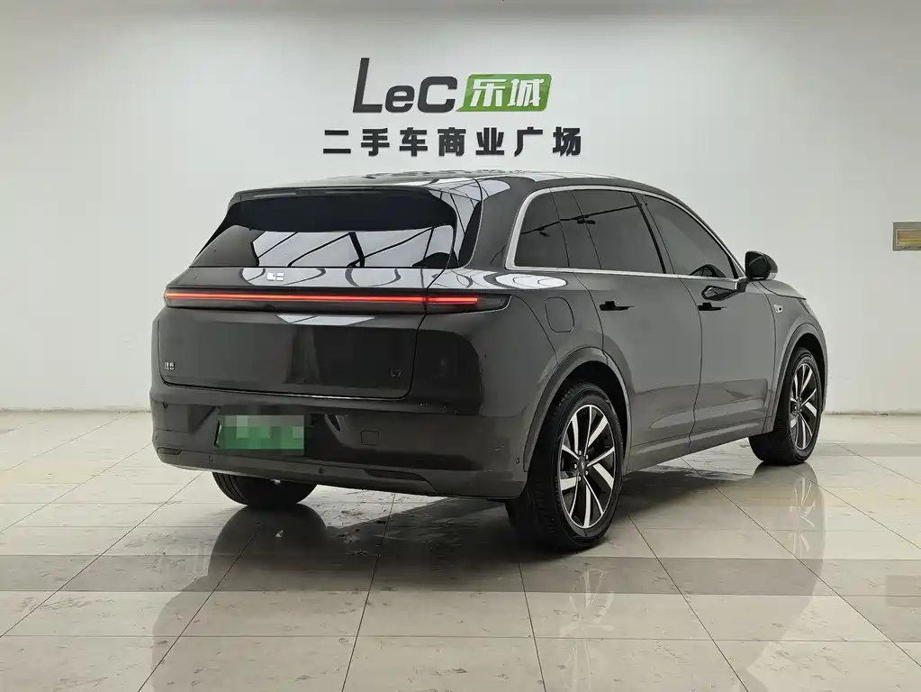 Li Auto IDEAL L7