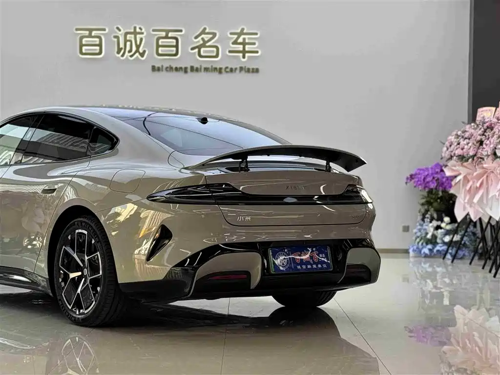 XIAOMI CAR XIAOMI SU7