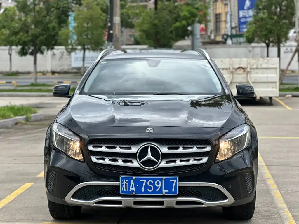 Mercedes-Benz GLA — миниатюра 18