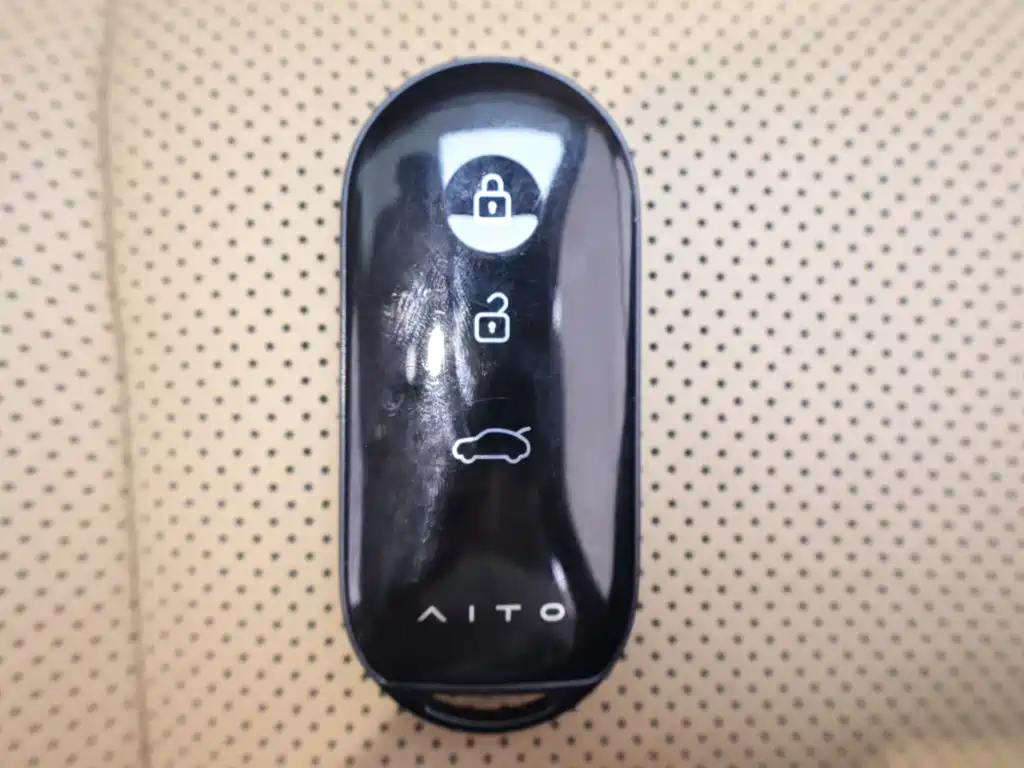AITO AITO M7 — миниатюра 26