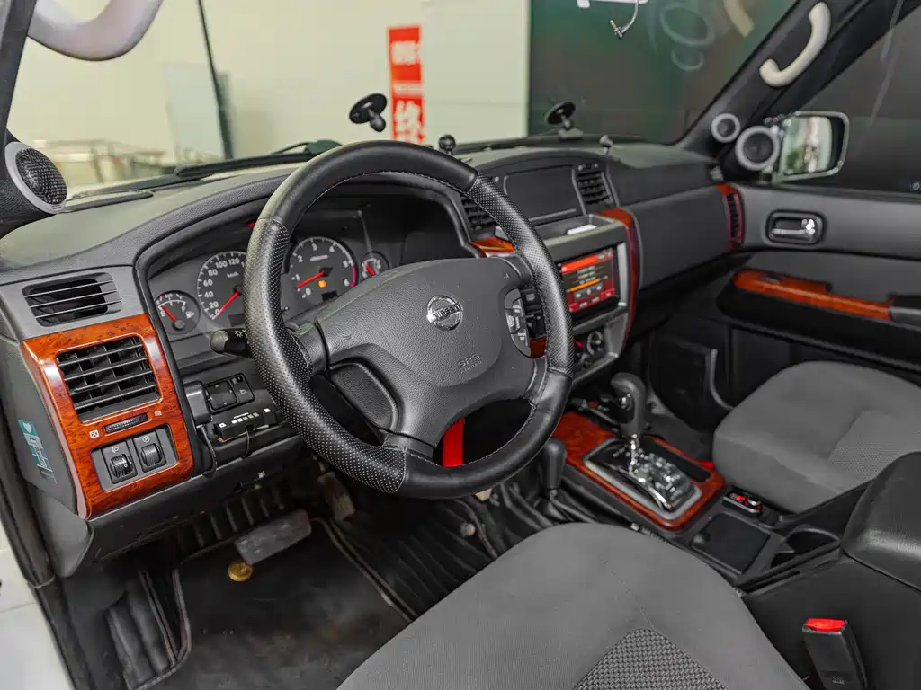 Nissan PatrolY61 Y61 2018 4.8L