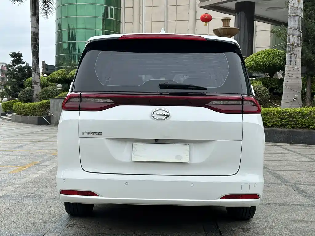 GAC TRUMPCHI M6