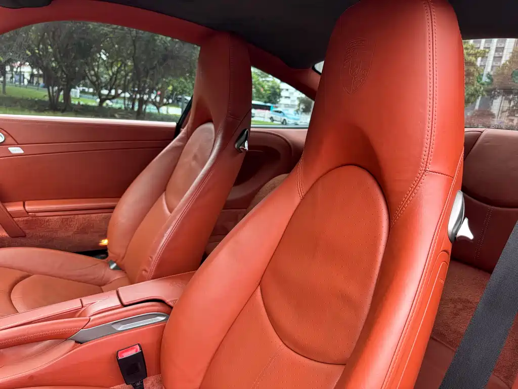 Porsche 911 2011 Carrera GTS 3.8L