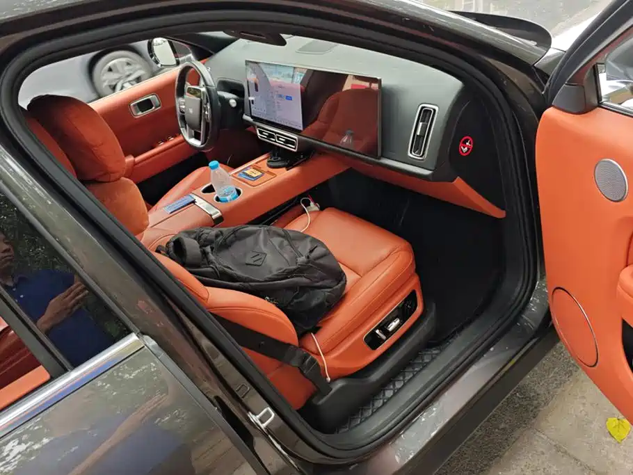 Li Auto Li L8 — миниатюра 8