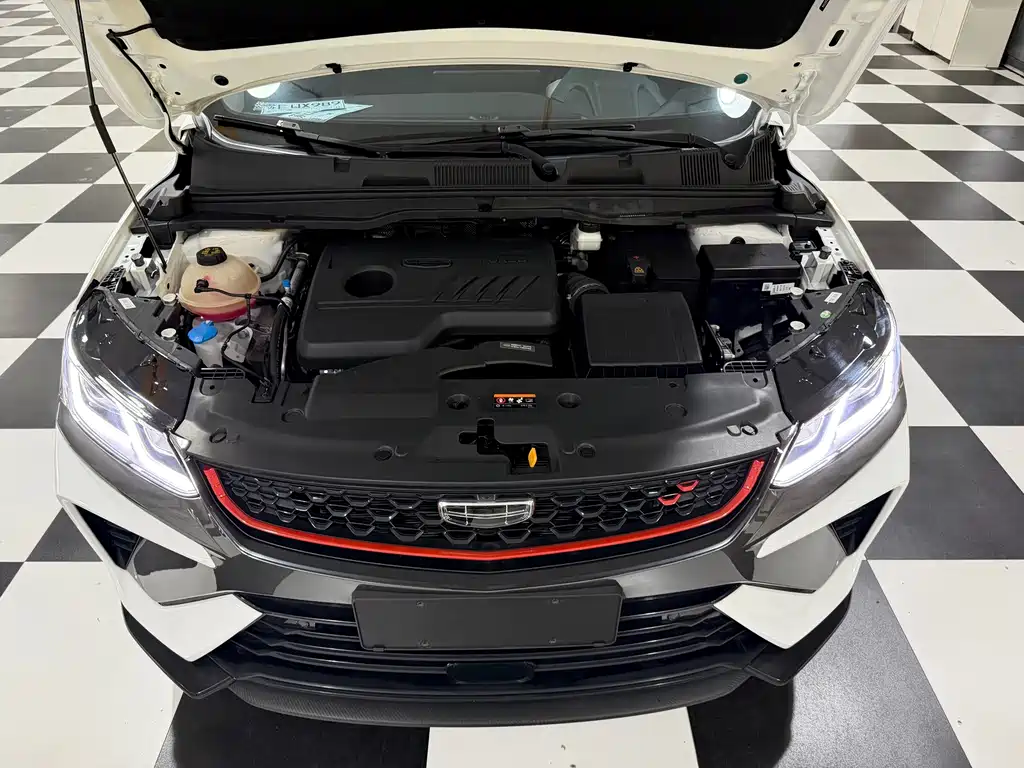 Geely Binyue — миниатюра 14