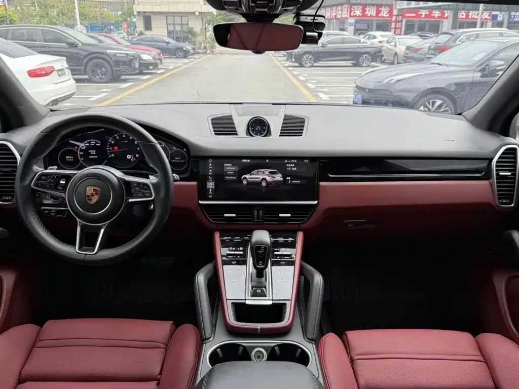 Porsche Cayenne — миниатюра 4