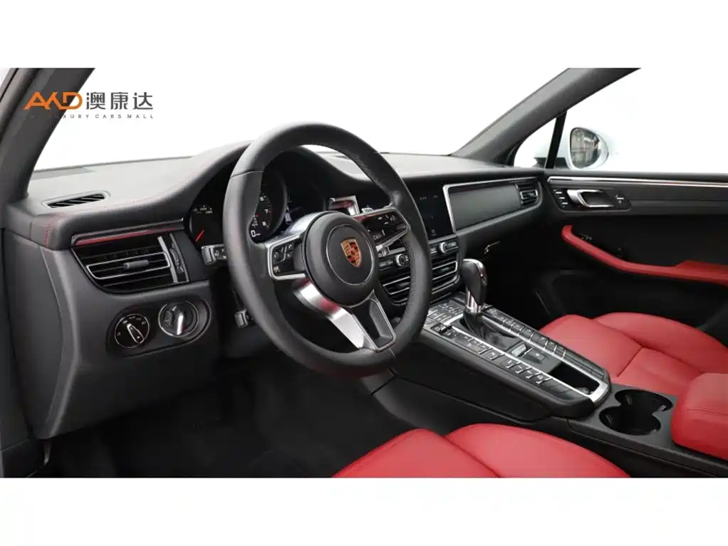 Porsche Macan — миниатюра 6