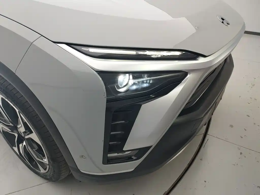 NIO ES8 — миниатюра 15