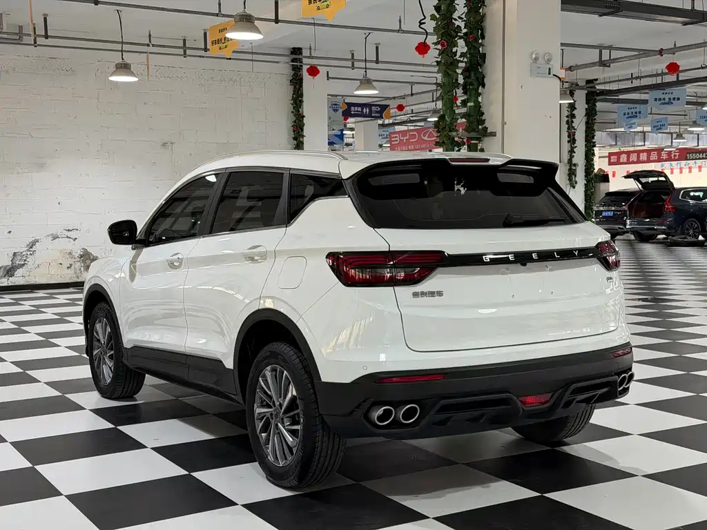 Geely Binyue — миниатюра 19