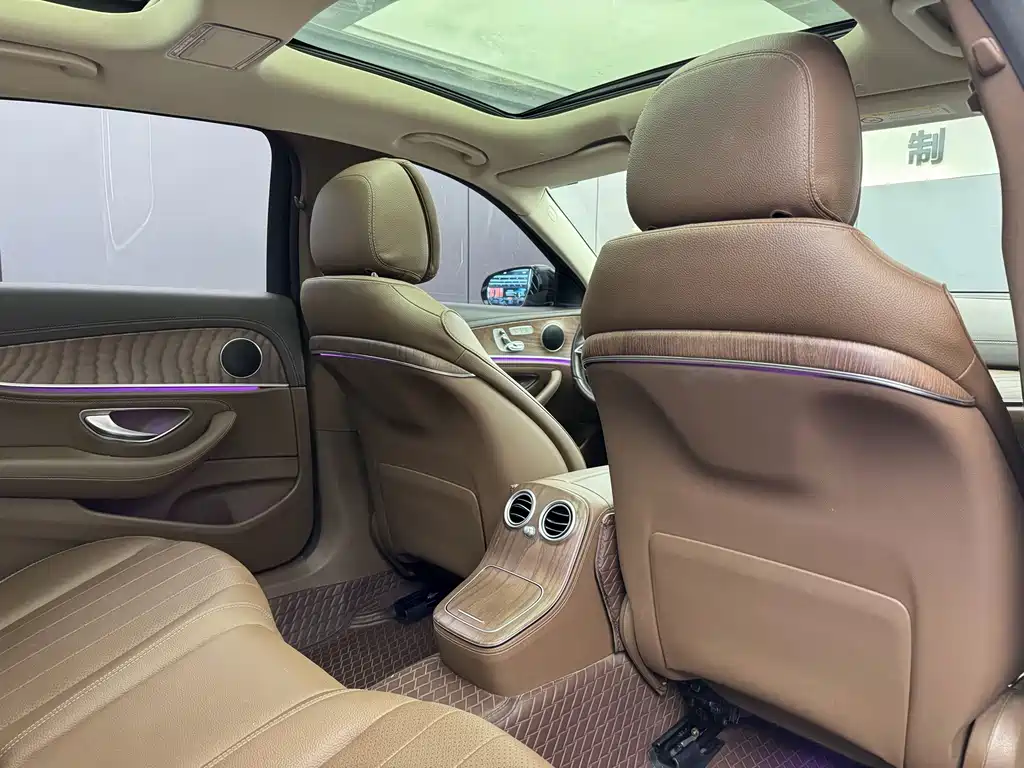 Mercedes-Benz E-Class New Energy — миниатюра 8