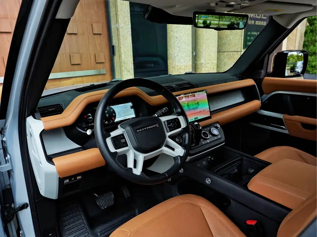 Land Rover Defender — миниатюра 13