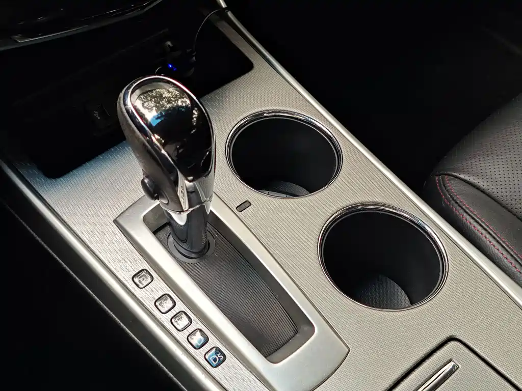 Nissan Teana — миниатюра 12