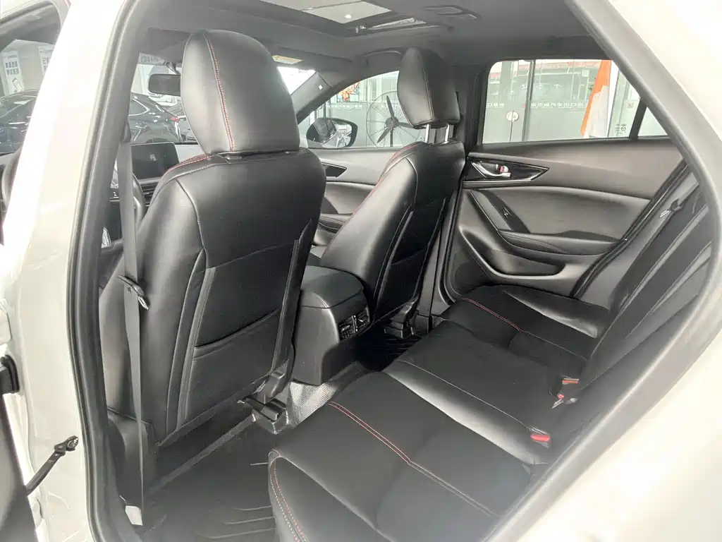Mazda CX-4 — миниатюра 5