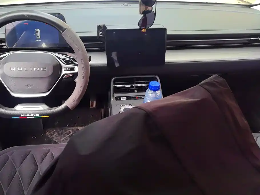 Wuling Xingguang — миниатюра 12