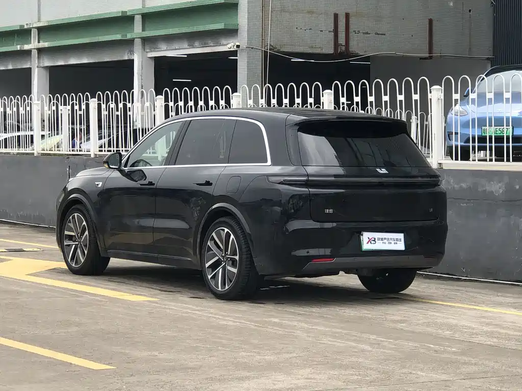 Li Auto Li L8 — миниатюра 4
