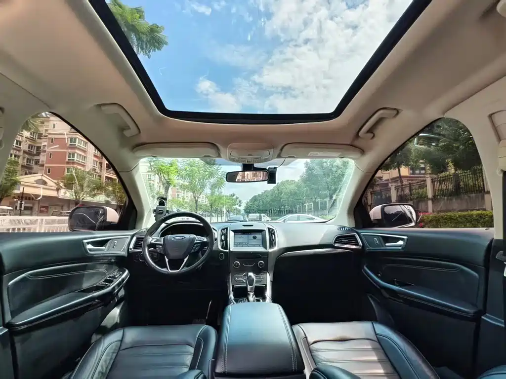 Ford Edge — миниатюра 16