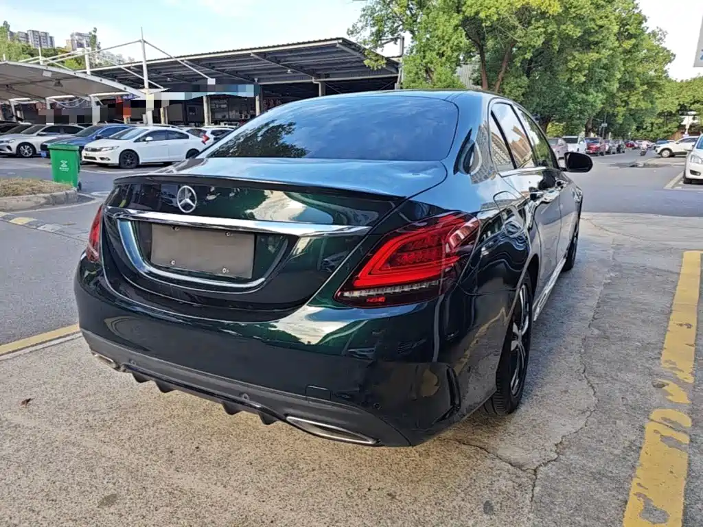 Mercedes-Benz C-Class — миниатюра 5