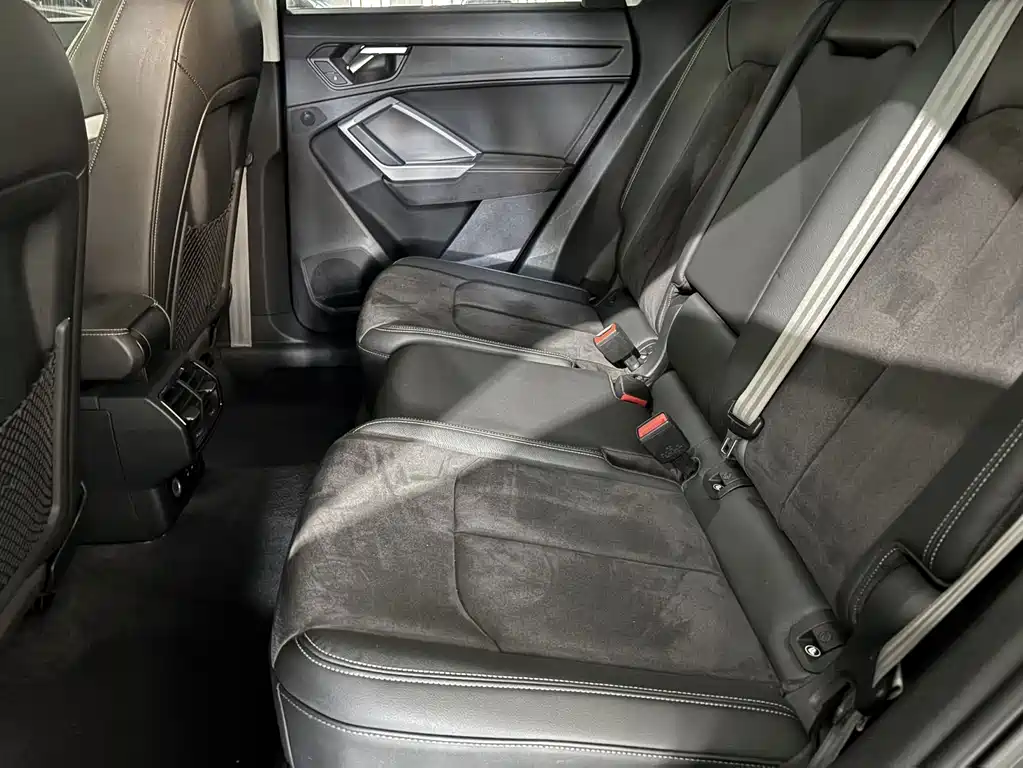 Audi Q3 — миниатюра 9